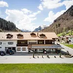 Otel Der Klostertalerhof 3*