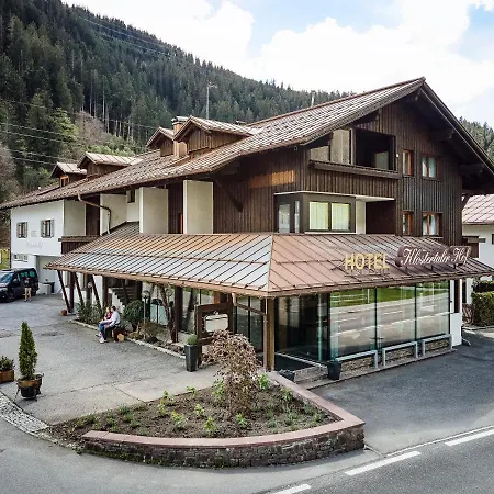 Hotel Der Klostertalerhof 3*