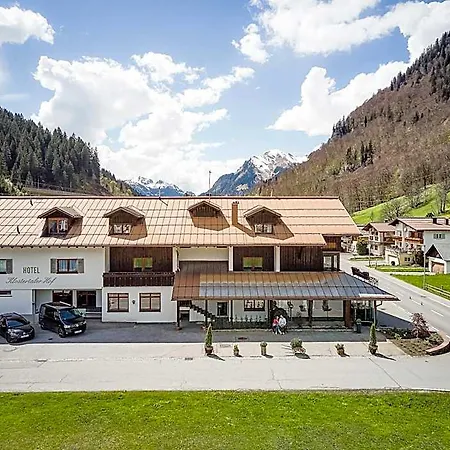 Der Klostertalerhof 3* 克勒施特勒