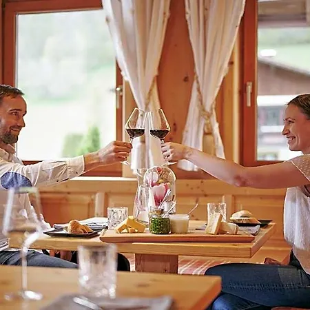 Der Klostertalerhof 3* 克勒施特勒